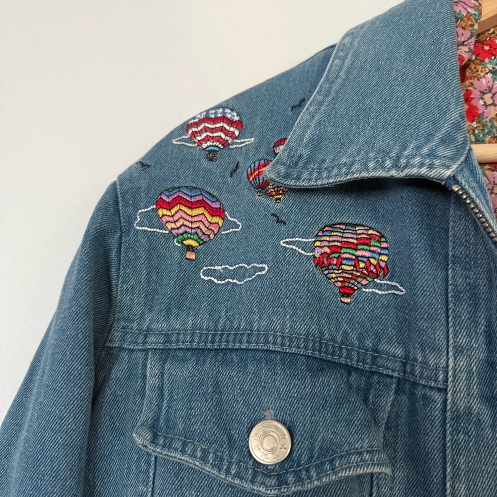 Vintage Passion‎ I Embroidered Denim Jean Jacket Hot Air Balloons Zip Up Size S - Picture 4 of 14